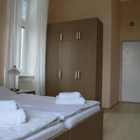 Lazensky Dum Sarka Lazne Kynzvart